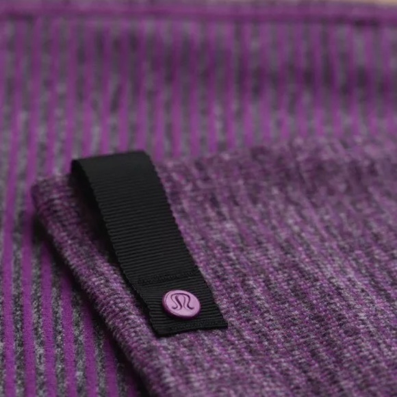 🍒LULULEMON VINYASA SCARF Ultra Violet/Purple Pink - Convertible!! - Picture 4 of 4